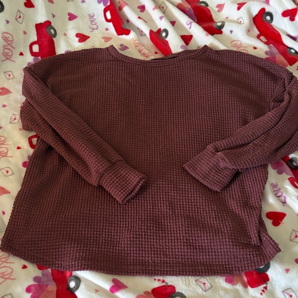 Waffle Knit Long Sleeve Top in Burgundy